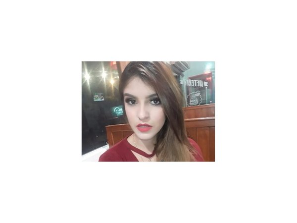 Marly y Larissa, ¿tontas o astutas?