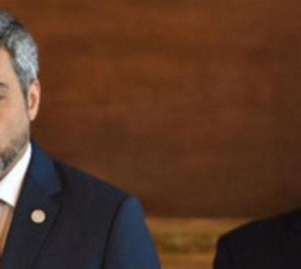 PDP se suma a pedido de juicio político contra Abdo y Velázquez - Paraguay.com