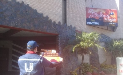 HOY / SET clausura motel por no expedir facturas