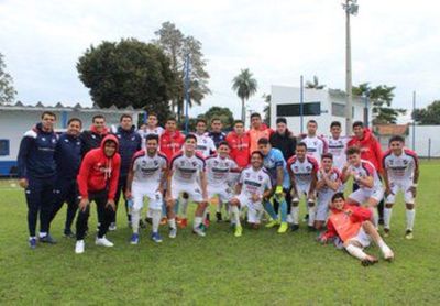 Sub 19: Nacional golea - Fútbol - ABC Color