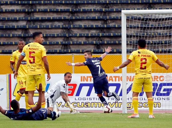 Luis Amarilla lidera la tabla de goleadores de la liga ecuatoriana