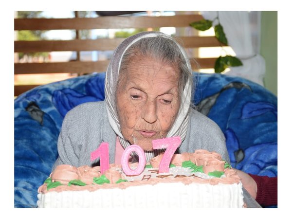 Abuelita festejó sus 107 años