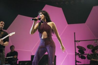Escritora dice que la serie sobre Selena es “fiel a la verdad” - Música - ABC Color