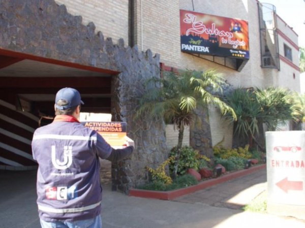 Quince moteles cerrarán sus puertas a los "cariñitos"