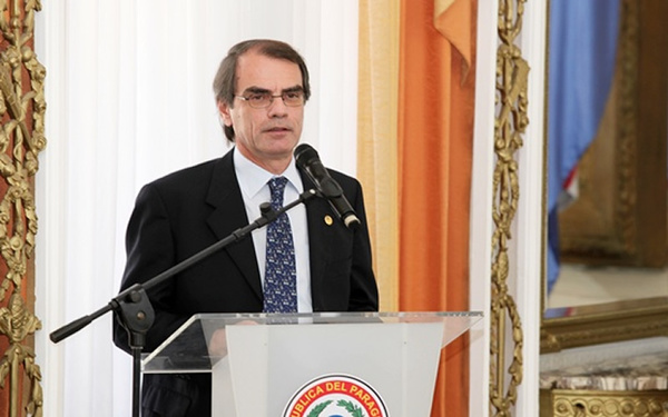 Ferreira ¿mintió? y culpó a la prensa por “malinterpretar” sus declaraciones - ADN Paraguayo