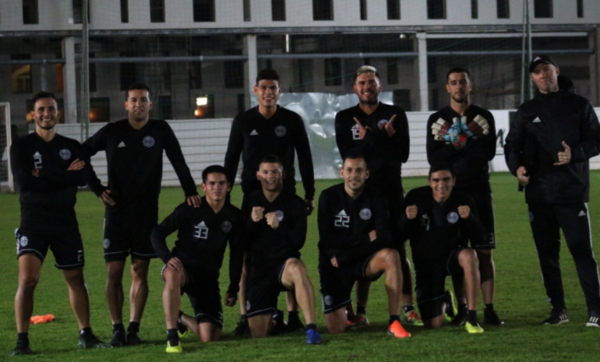 HOY / Voltean la página de la Copa y ahora van por el tetra