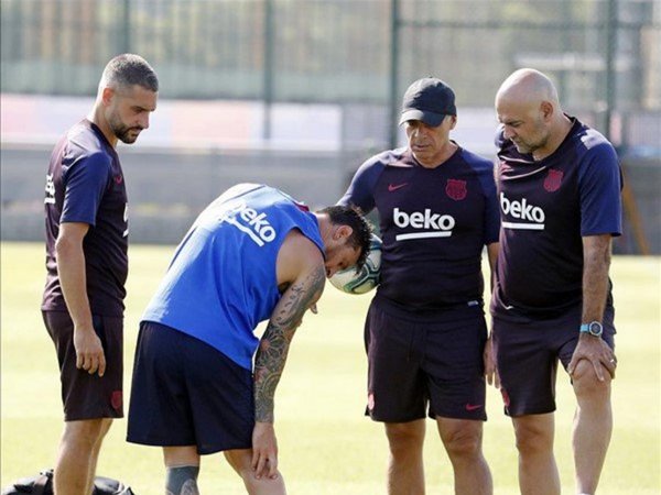 El Barça viaja a Estados Unidos sin Messi, lesionado en el entrenamiento