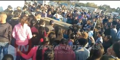 UNA MULTITUD DESPIDIÓ A ODILIO ROMAN EN SAN PEDRO DEL PNA.