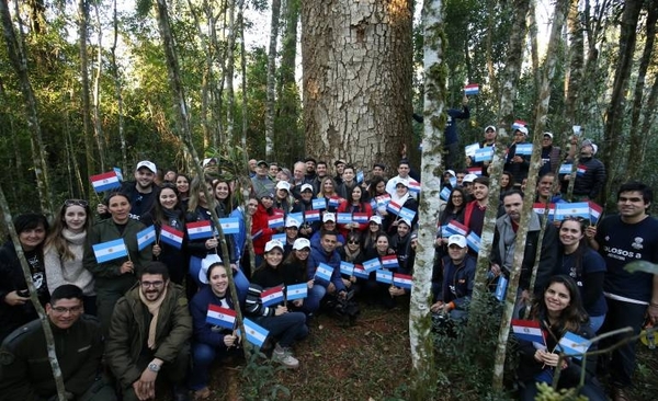 HOY / “Colosos de la Tierra” traspasó las fronteras y llegó a Argentina