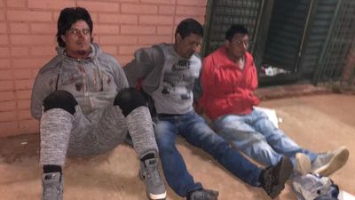Policía detiene a atracadores del supermercado