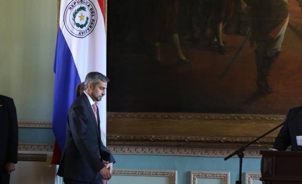 HOY / Abdo tira la pelota a Castiglioni tras filtrarse chats: “Yo insistía en que se firme”