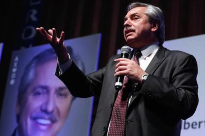 Alberto Fernández busca el voto de jóvenes y del sector cultural en Argentina | .::Agencia IP::.