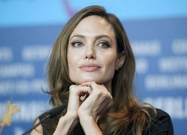 HOY / Angelina Jolie apuesta por un mundo en que haya "más mujeres malvadas"