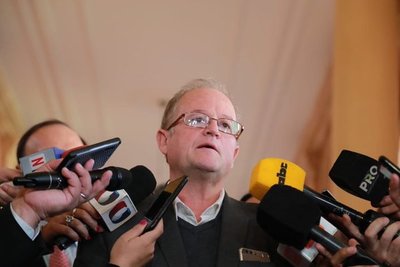 ITAIPU y ANDE iniciarán proceso de transparencia con miras al Tratado - .::RADIO NACIONAL::.