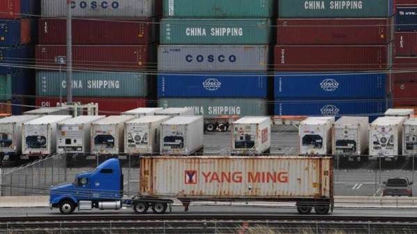 Pekín contraataca a Trump y suspende sus importaciones agrícolas de EE.UU. | .::Agencia IP::.