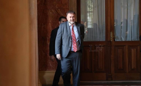 HOY / Benigno López: “No negocié venta de energía en Brasil”