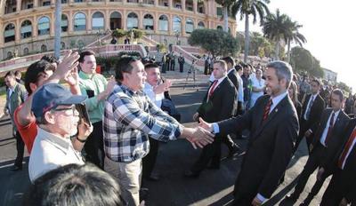 Jefe de Estado reafirma compromiso con protección de los trabajadores y reivindica unidad en encuentro con sindicatos - .::RADIO NACIONAL::.