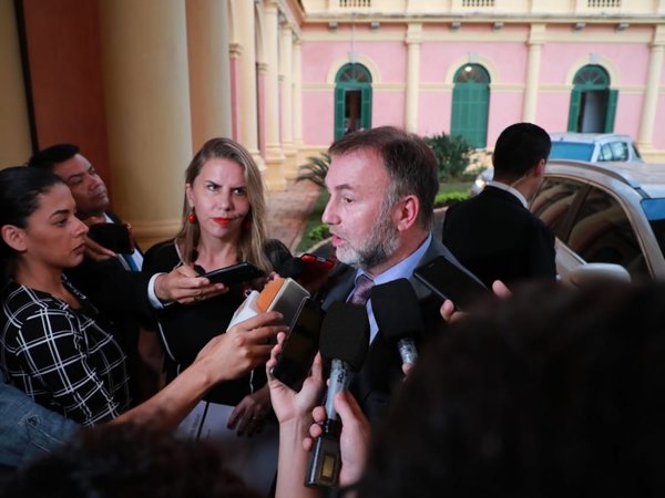 Fiscalía convoca a Benigno López a declarar por caso Itaipú