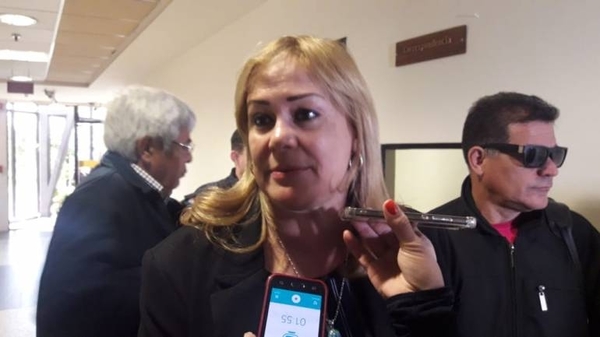 HOY / Piden celeridad en desafuero de diputado Cuevas