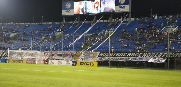 El hincha le está dando la espalda al campeón