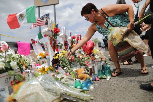 Sumido en el duelo tras matanza, El Paso rechaza visita de Trump - Mundo - ABC Color