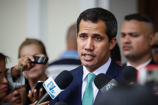 Guaidó asegura que diálogo con Maduro “continúa” tras  sanciones de EE.UU. - Mundo - ABC Color