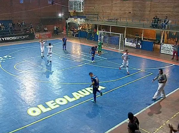 José Meza golea a Fomento y golpea el tablero