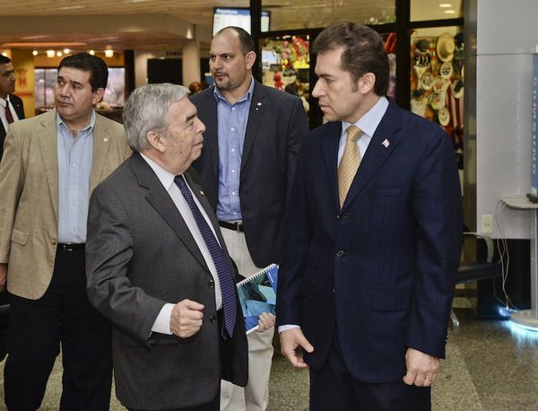 Castiglioni aseguró que delegó el trabajo a Saguier Caballero