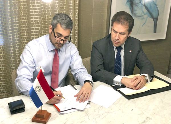 Abdo deslindó responsabilidad y culpó al ex canciller Castiglioni