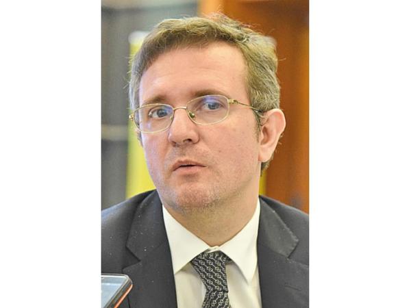 Paraguay necesita invertir para mejorar acceso a información