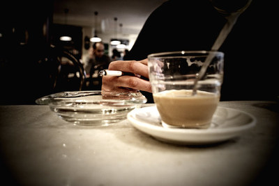 La nicotina produce más insomnio que un café