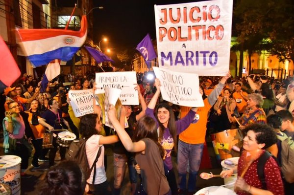 Anuncian más movilizaciones para exigir juicio político a Abdo y Velázquez » Ñanduti