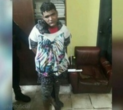 Intentó escapar de la Policía vestido de mujer - Paraguay.com