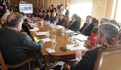 Equipo Económico Nacional habla de “incipiente recuperación”