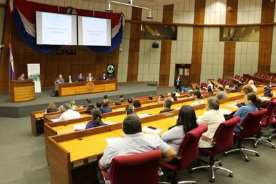 DEBATEN CULTIVO DE CANNABIS PARA USO MEDICINAL EN EL CONGRESO