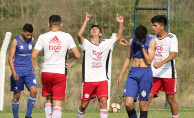 HOY / Sub 15 albirroja golea en amistoso