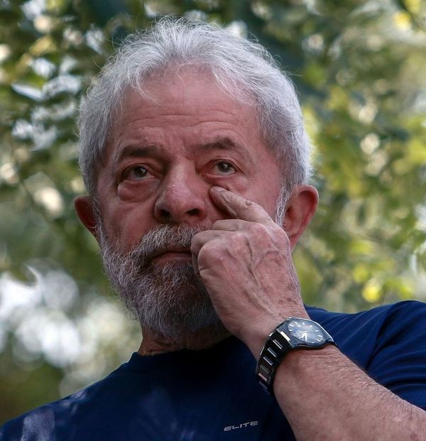 Supremo de Brasil niega transferencia de Lula a cárcel de Sao Paulo - Mundo - ABC Color