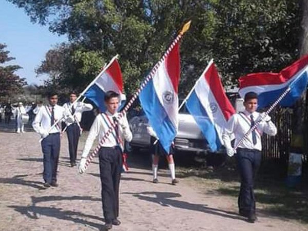Puerto Guaraní celebra 112 aniversario con acto cívico