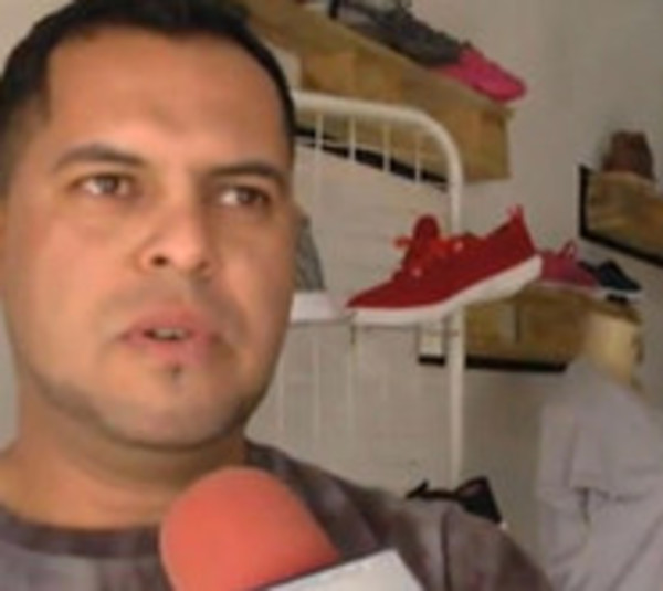 Abrieron sus puertas hace un mes y asaltantes los dejaron sin nada - Paraguay.com