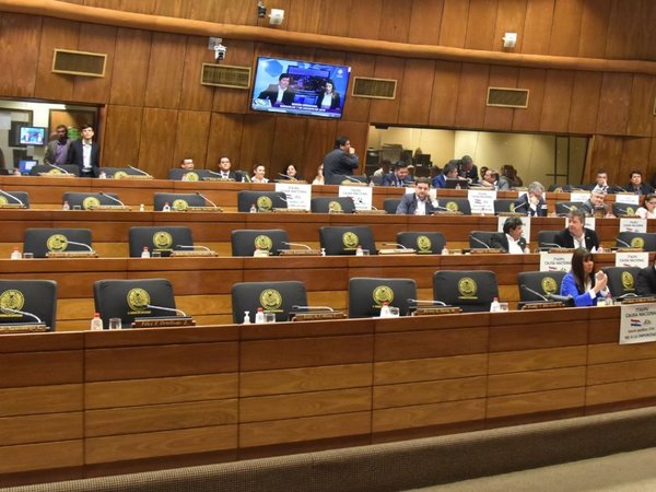 Cartismo deja en suspenso juicio para apretar a Marito