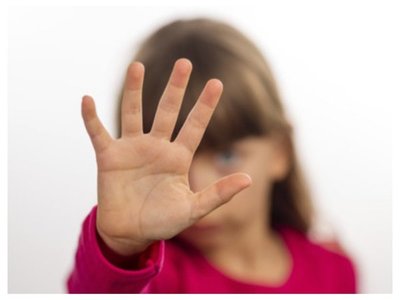 Sufría de abuso sexual y pidió ayuda a su profesora