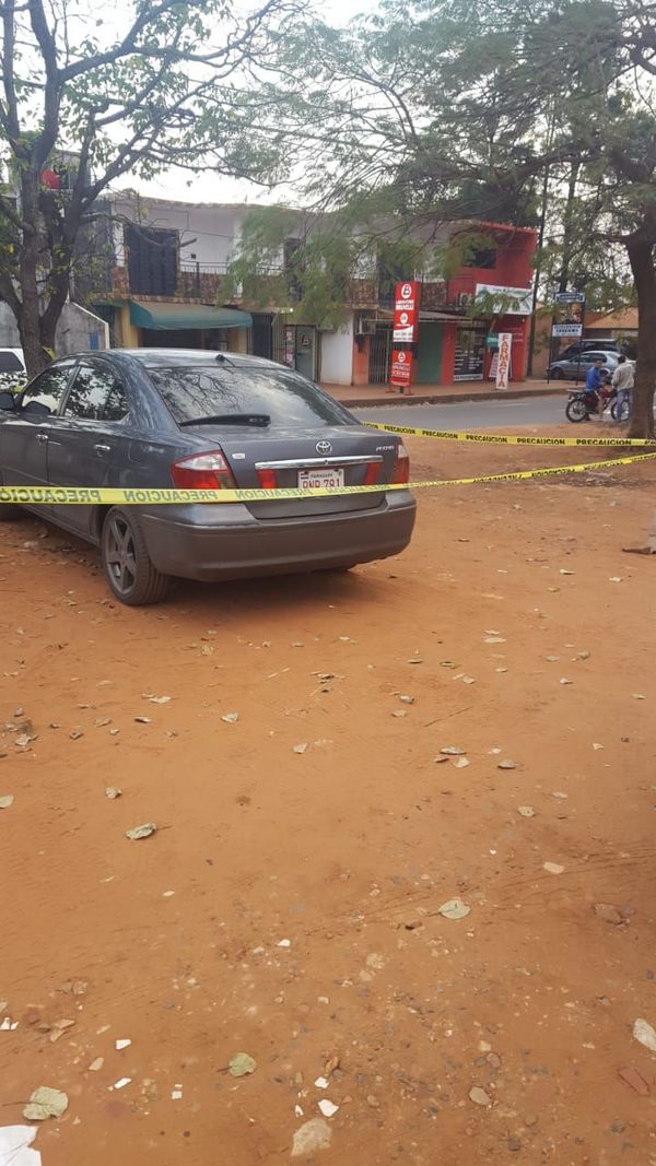 Abandonan vehículo robado en Itauguá - Nacionales - ABC Color