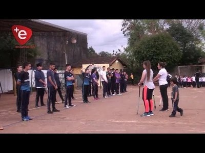 JUGÁ HOCKEY EN EL COLE LLEGA A CAMBYRETÁ