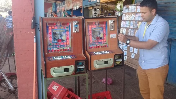 Salen a la caza de tragamonedas irregulares en Mallorquín