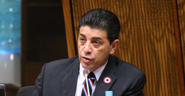 “El presidente fue a la Corte Interamericana por caso Arrom y justo Itaipú le dejó a Joselo” - ADN Paraguayo