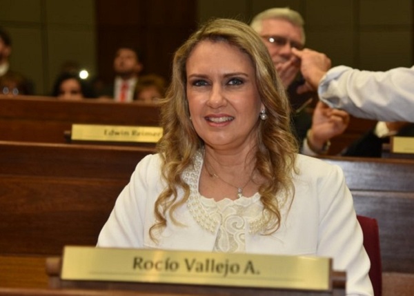 Masones piden pérdida de investidura de diputada