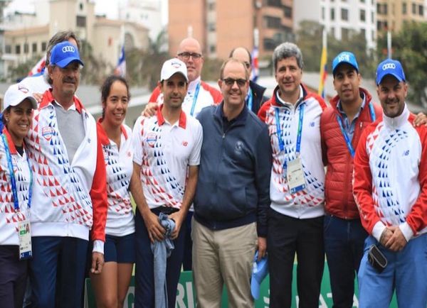 Paraguay domina en golf