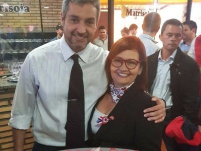 Ferreira embarra a hermana de Velázquez en el escándalo