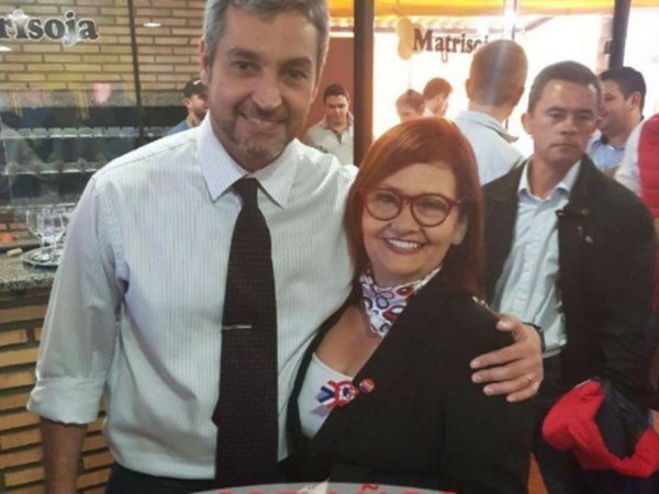 Ferreira embarra a hermana de Velázquez en el escándalo