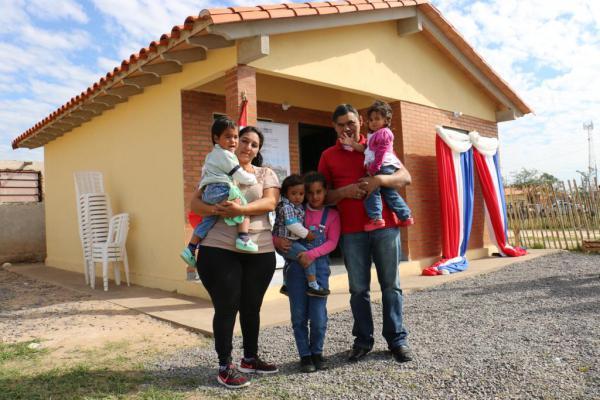 Presidente entregará subsidios habitacionales para mil familias y posteriormente habilitará tramo de la ruta Naranjal -San Cristobal